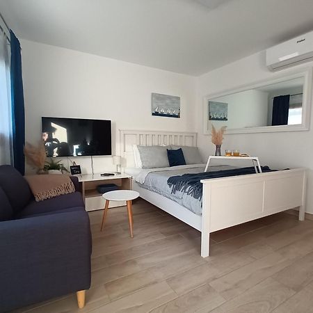 Ferienwohnung App Hedonist Novigrad Istria Exterior foto