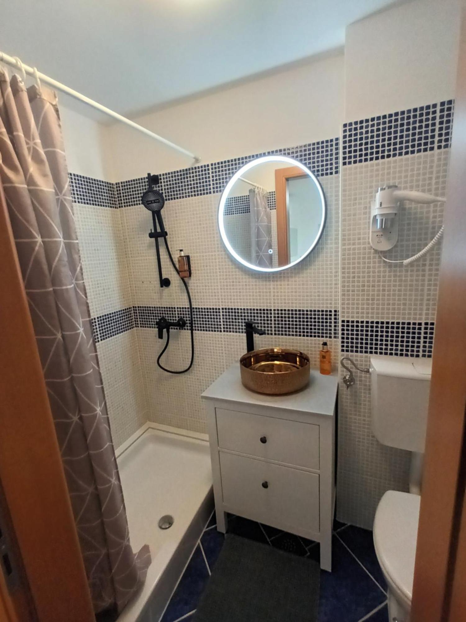 Ferienwohnung App Hedonist Novigrad Istria Exterior foto